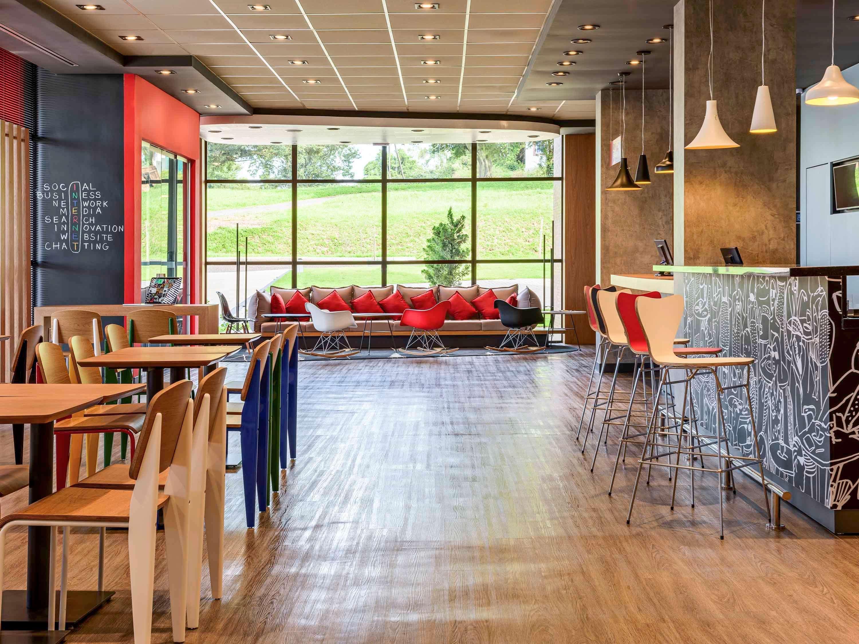 Ibis Guaiba Hotel ภายนอก รูปภาพ