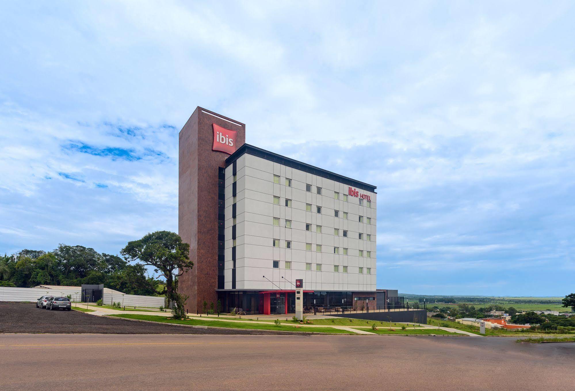 Ibis Guaiba Hotel ภายนอก รูปภาพ